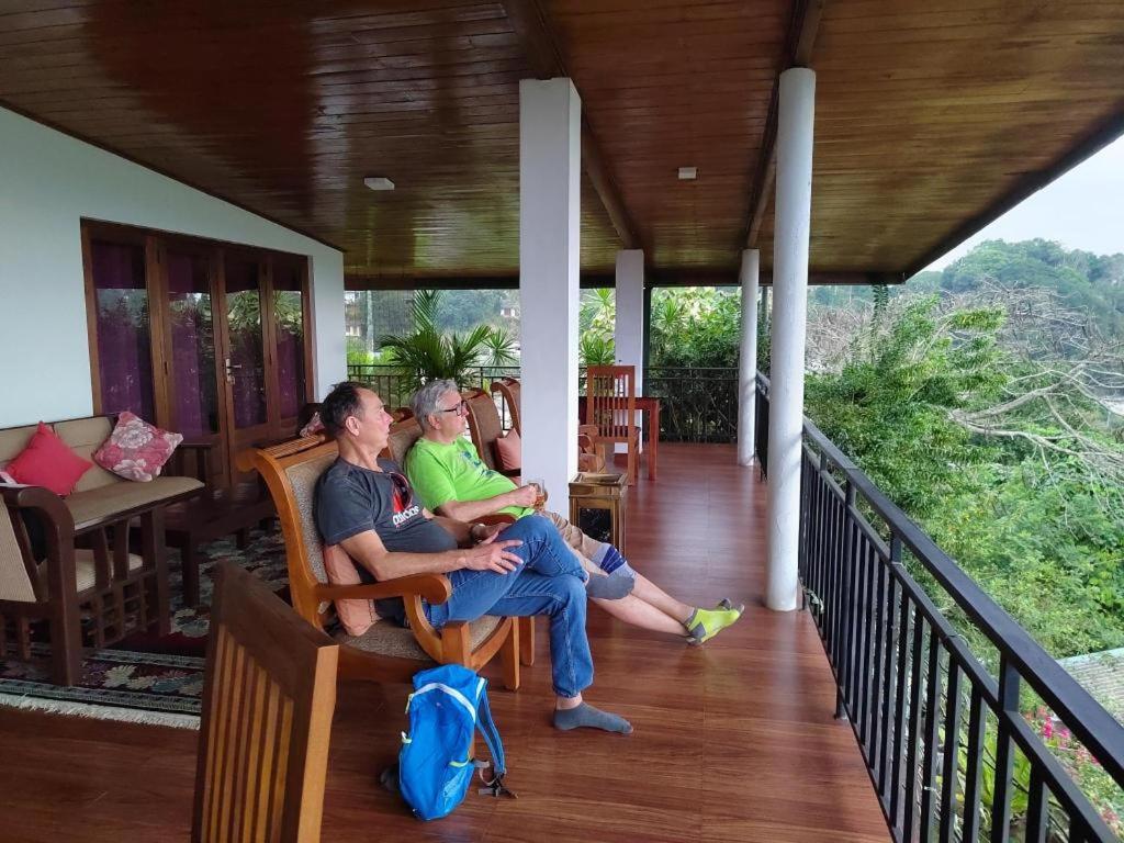 The Tenthola Kandy Eksteriør bilde