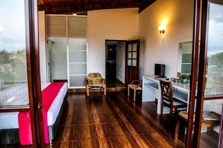 The Tenthola Kandy Rom bilde