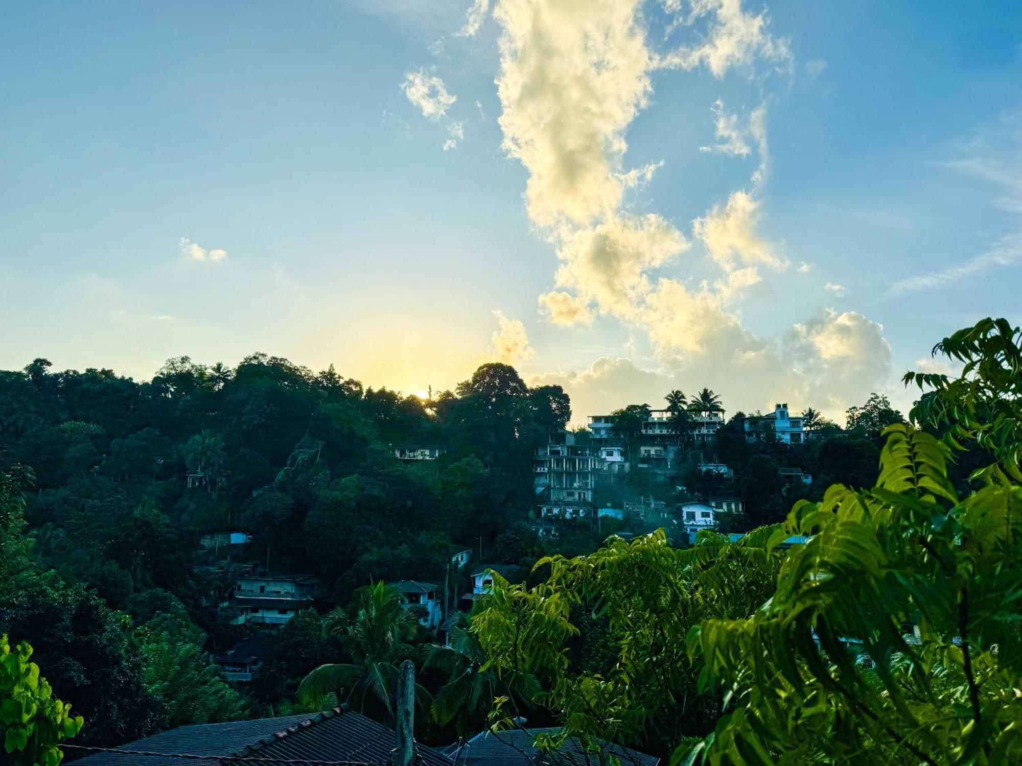 The Tenthola Kandy Eksteriør bilde
